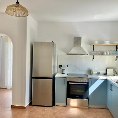 The Little House By The Sea Villa Paralia (Evia)