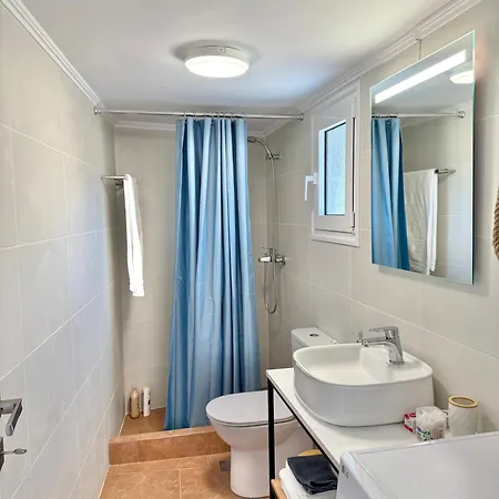 The Little House By The Sea Villa